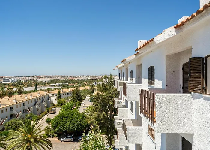 Apartment Garden Apartment Quinta Do Morgado *